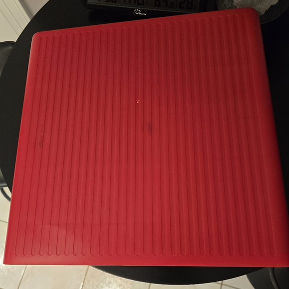 Red Pod Storage - Picture 13 of 14